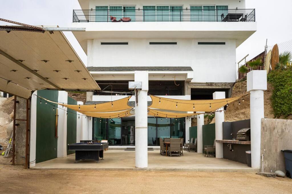 Triton'S Playhouse Beachfront Primo Tapia Extérieur photo